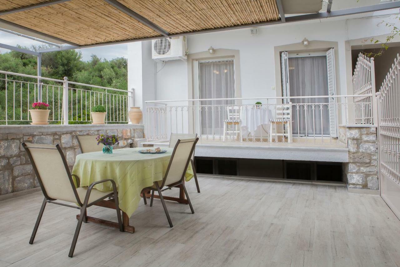 Remezzo Apartments Akrogiali Buitenkant foto