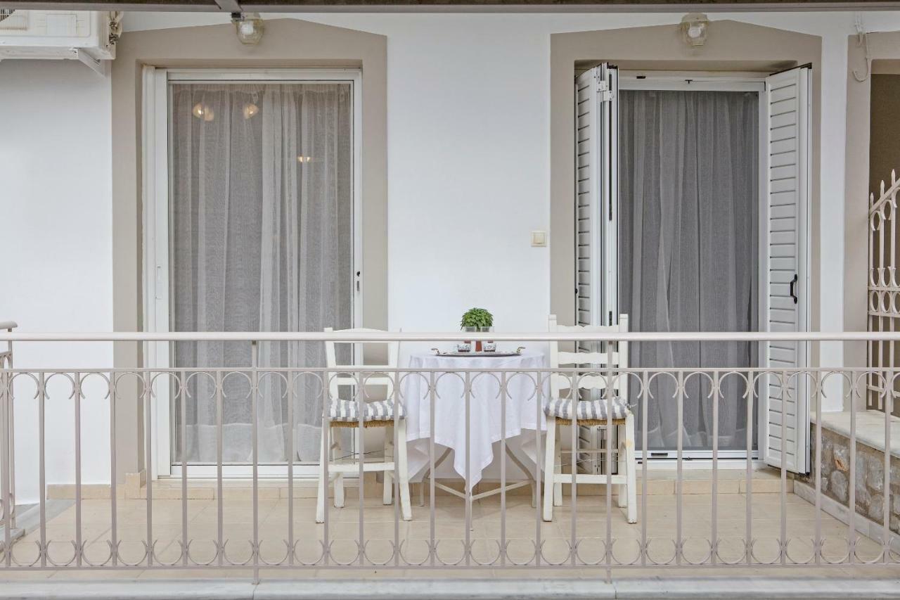 Remezzo Apartments Akrogiali Buitenkant foto