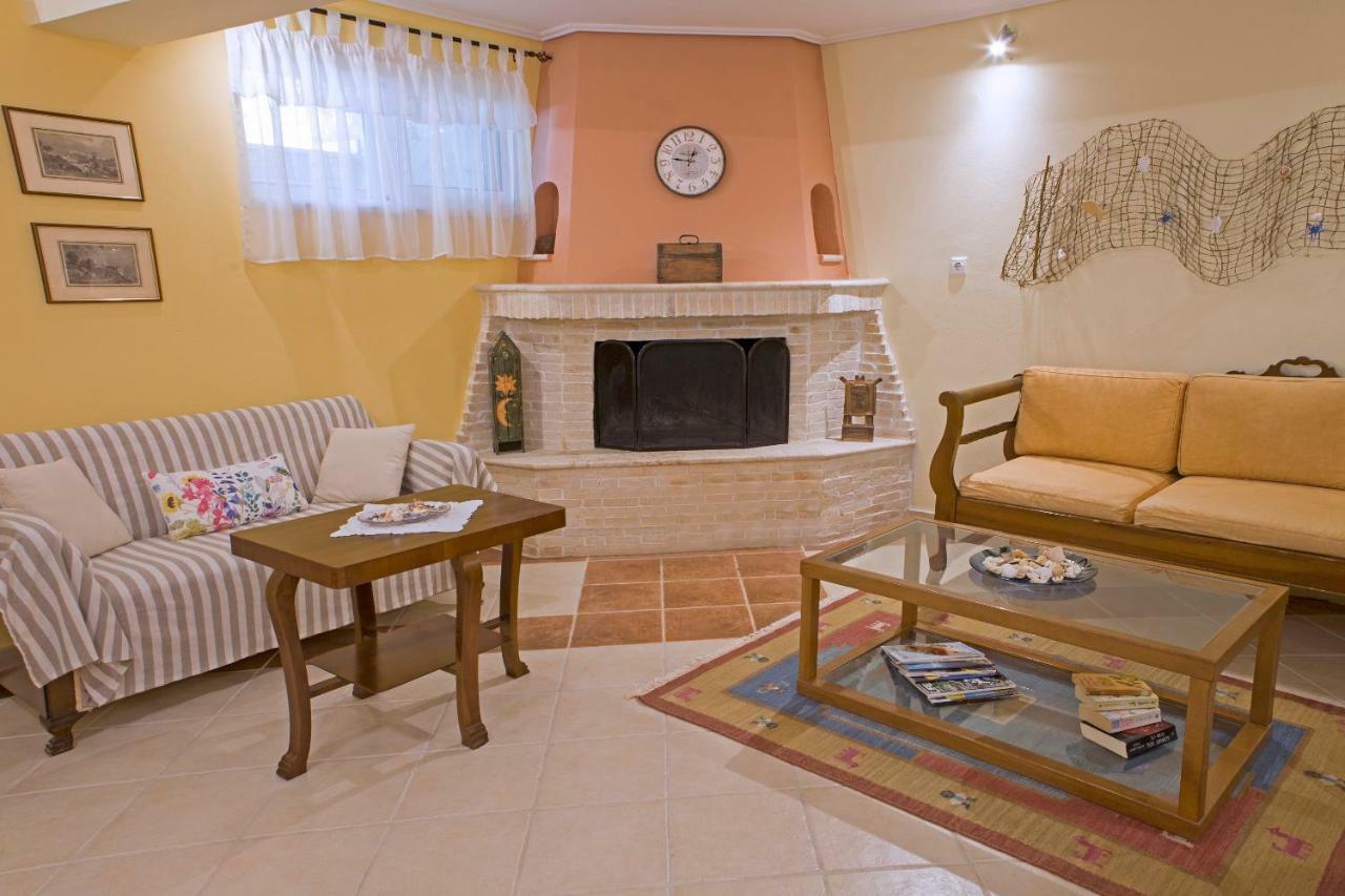 Remezzo Apartments Akrogiali Kamer foto